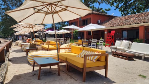 Restaurant/places to eat, View (from property/room)