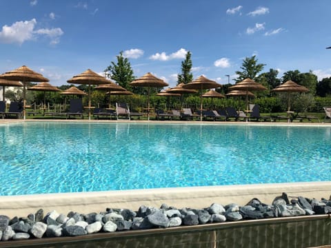 Pool view, Swimming pool