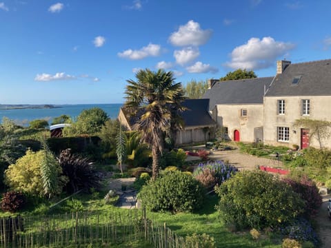 Les Chambres du Mad Bed and Breakfast in Finistere