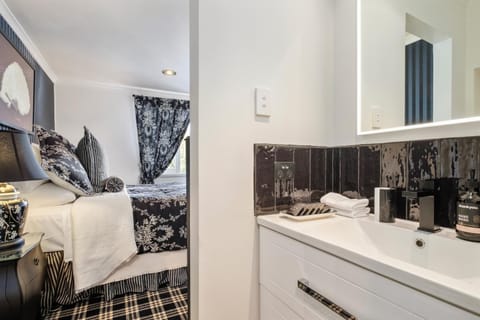 Battery Point Boutique Accommodation Apartment in Hobart