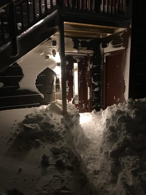 Facade/entrance, Winter