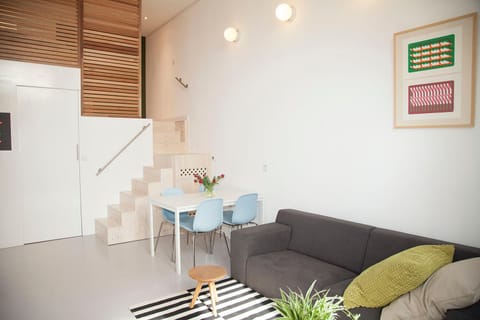 Living room, Photo of the whole room, Seating area, Dining area