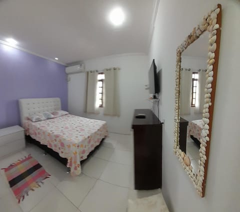 Photo of the whole room, Decorative detail, Bedroom, air conditioner