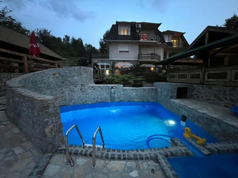 Fruškogorska Terasa Apartment in Novi Sad