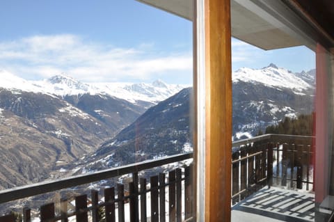 Immeuble La Maya Apartment in Canton of Valais