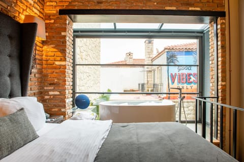 Hot Tub, View (from property/room)