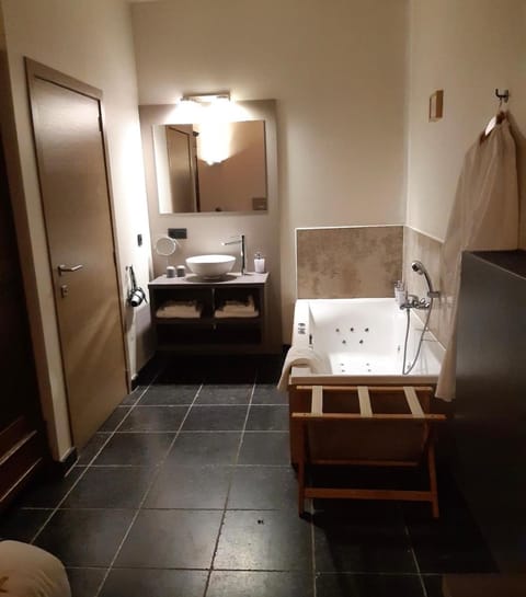 De Verborgen Parel B&B Bed and Breakfast in Flanders