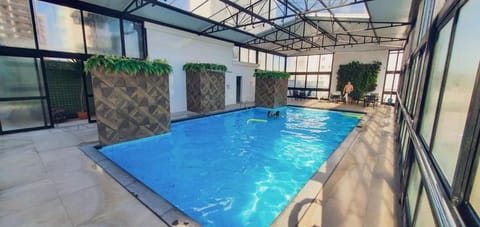 Pool view, Swimming pool, sunbed