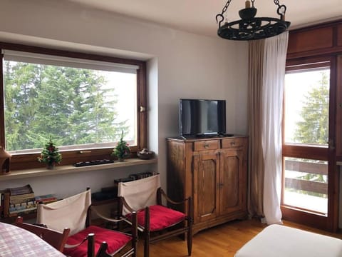 Appartamento Clotes Sauze d Oulx vicino le piste Apartment in Sauze d'Oulx