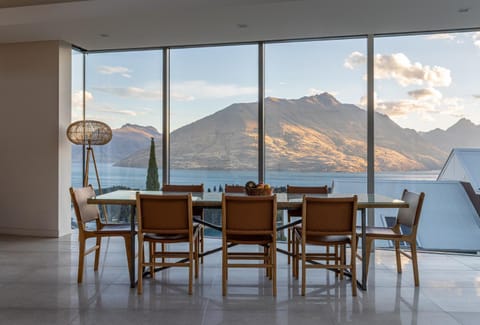 Dining area, Lake view, Mountain view, Sunset