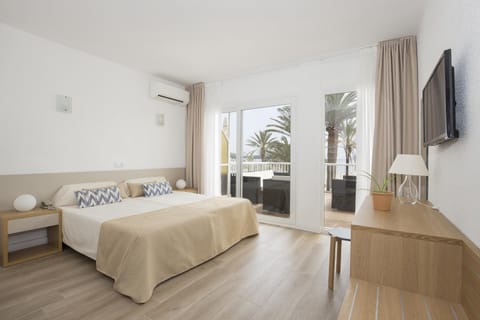 Day, Balcony/Terrace, Photo of the whole room