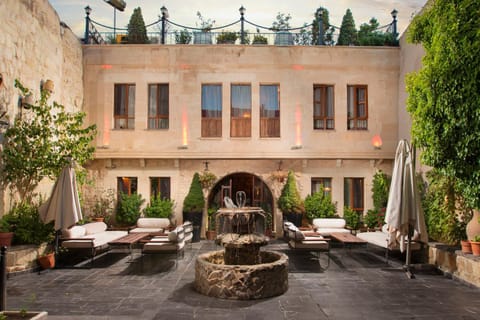 Property building, Inner courtyard view