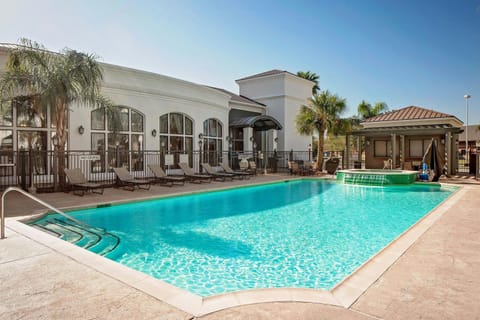 Swimming pool, Swimming pool