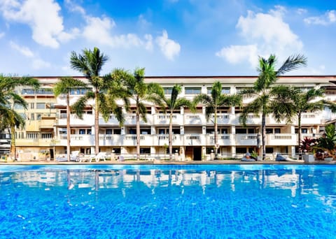 Property building, Swimming pool