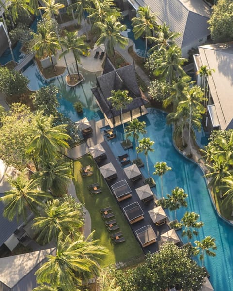 Property building, Bird's eye view
