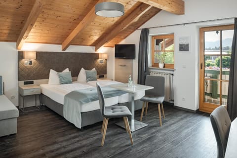 View (from property/room), Photo of the whole room