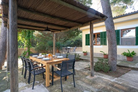 Property building, Patio