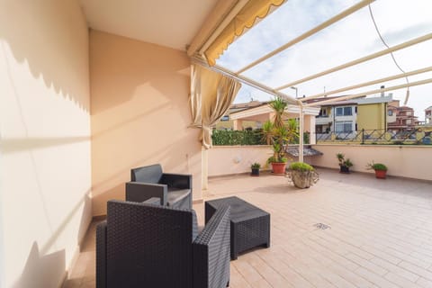 Day, View (from property/room), Balcony/Terrace, Seating area