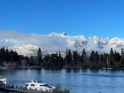 Natural landscape, Winter, View (from property/room), Lake view, Mountain view