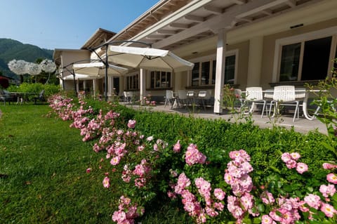 Property building, Garden, Garden