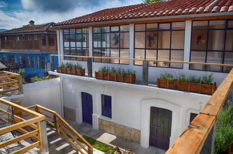 Property building, View (from property/room), Balcony/Terrace