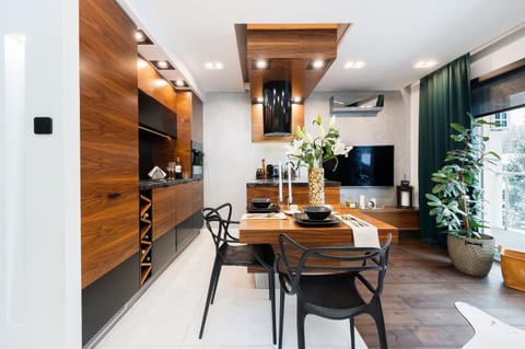 TV and multimedia, Kitchen or kitchenette, Living room, Seating area, Dining area, oven, pet friendly, stove