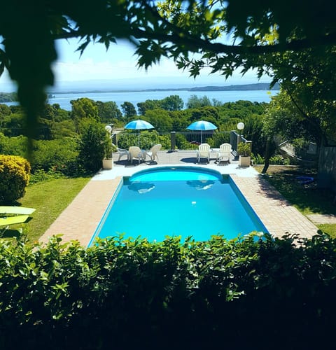 Lake view, Swimming pool