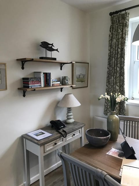 Old Vicarage Mortehoe Near Woolacombe 2 x sleeps 4 and 1 x sleeps 10 cottages House in Woolacombe