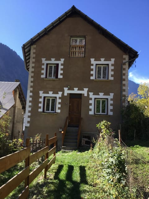 Les ardoisiers House in Les Deux Alpes