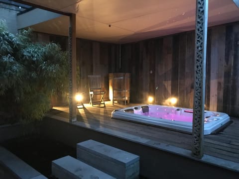 B&B Wellness Yoake Bed and Breakfast in Ypres