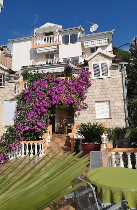 Apartmani Kalinic Apartment in Kotor Municipality