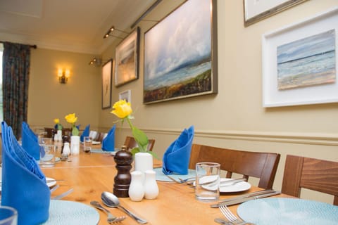 Food and drinks, Decorative detail, Dining area, On site