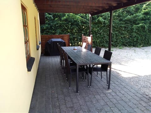 Inner courtyard view