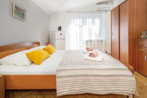 Double Rooms Jasna with Sea View Bed and Breakfast in Lika-Senj County