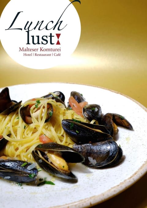 Malteser Komturei Hotel / Restaurant Hotel in Bergisch Gladbach