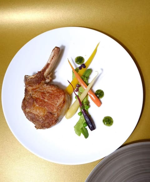 Malteser Komturei Hotel / Restaurant Hotel in Bergisch Gladbach