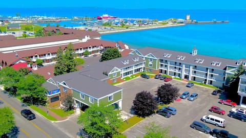 Comfort Inn Lakeside Inn in Mackinaw City
