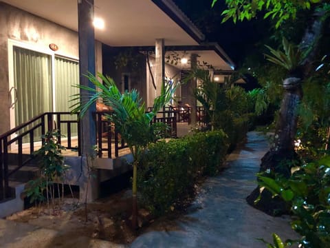 Pana Long Beach Resort - SHA Plus Resort in Sala Dan