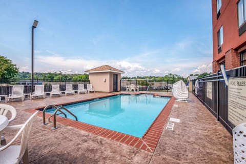 On site, Pool view, Swimming pool