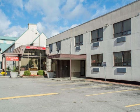 Property building, On site