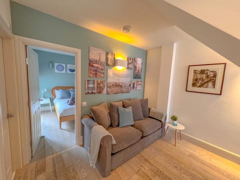Cosy one bedroom apartments with free evening parking Apartment in Southampton