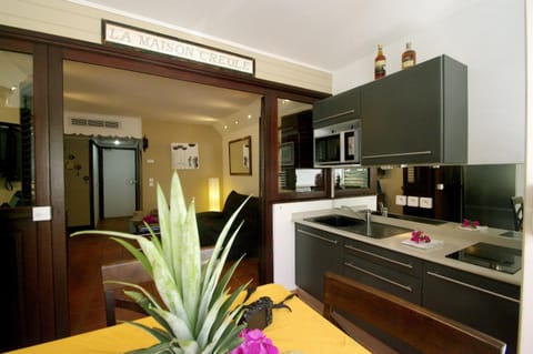 Balcony/Terrace, Kitchen or kitchenette, Dining area