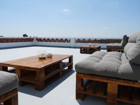Balcony/Terrace, Internal: Not applicable to any particular room
