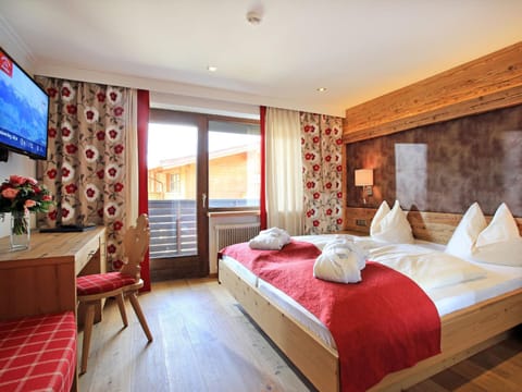 Bed, TV and multimedia