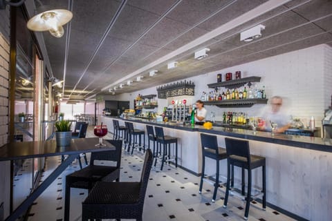 Lounge or bar