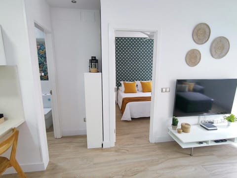 TV and multimedia, Living room, Bedroom