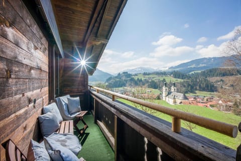 Natural landscape, Balcony/Terrace, Mountain view