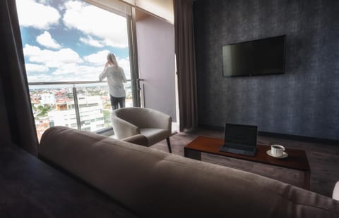 TV and multimedia, Seating area