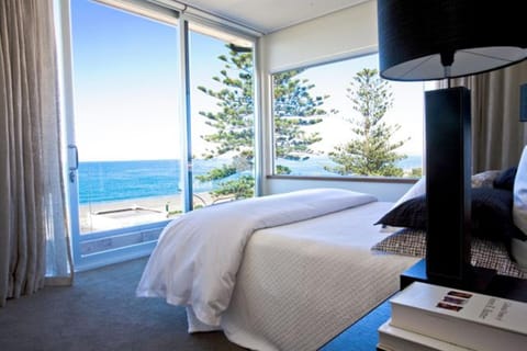 Day, Photo of the whole room, Sea view