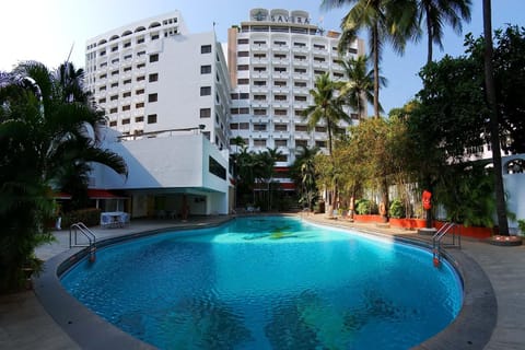 Facade/entrance, Bird's eye view, Pool view, Swimming pool, Swimming pool